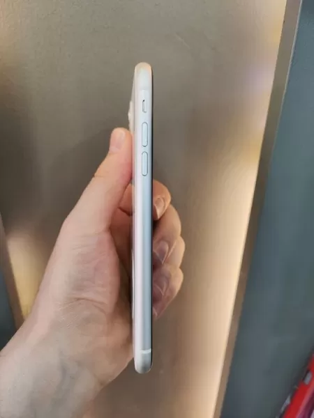 İkinci El iPhone 12 64 GB Görseli - 4