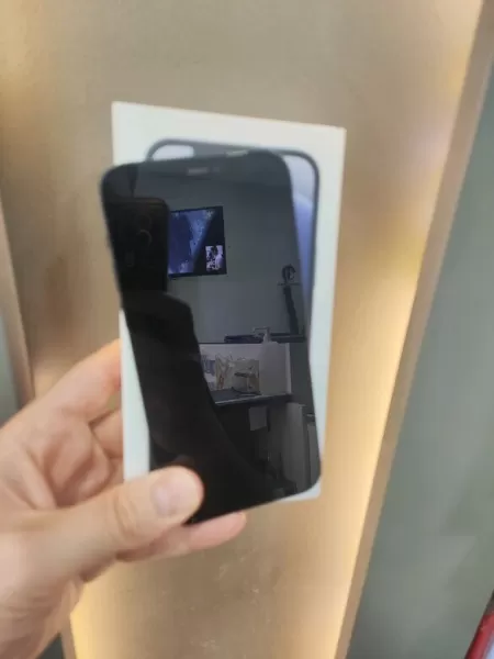 Kutulu İkinci El iPhone 12 128 GB Mavi Renk Görseli - 2