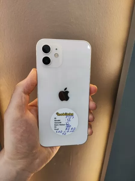 Apple iPhone 12 64 GB - İkinci El