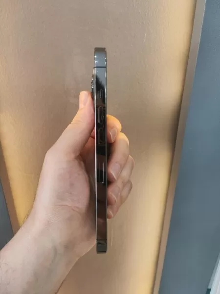 iPhone 13 Pro 128 GB Görseli - 4