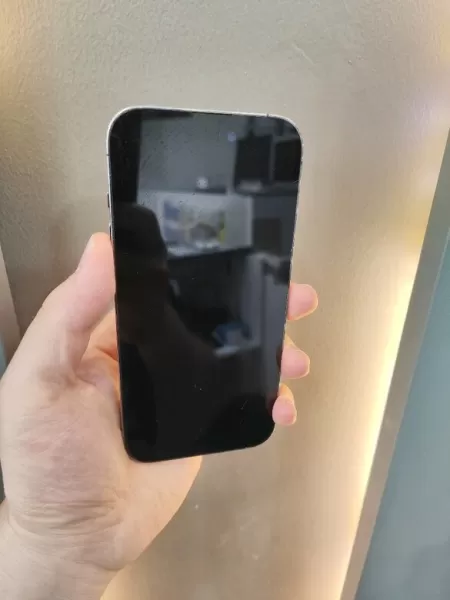 İkinci El iPhone 14 Pro 128 GB Mor Görseli - 2