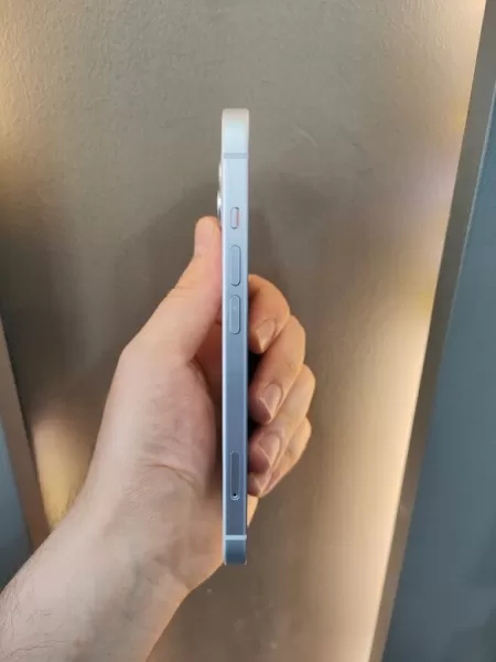 15 AY GARANTİLİ İPHONE 15 128 GB PİL 96 Görseli - 4