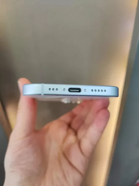 15 AY GARANTİLİ İPHONE 15 128 GB PİL 96 Görseli - 5