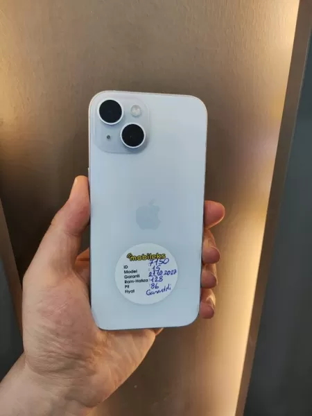 Garantili iPhone 15 128 GB - Buz Mavi - İkinci El