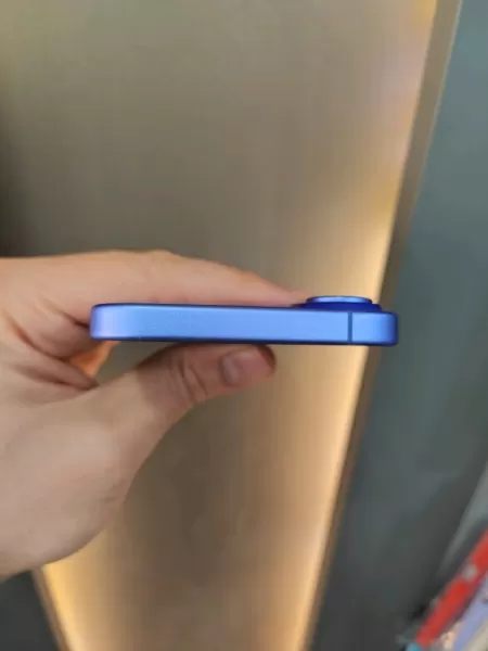 Kutulu Sorunsuz Full Orijinal iPhone 16 128 GB Görseli - 7