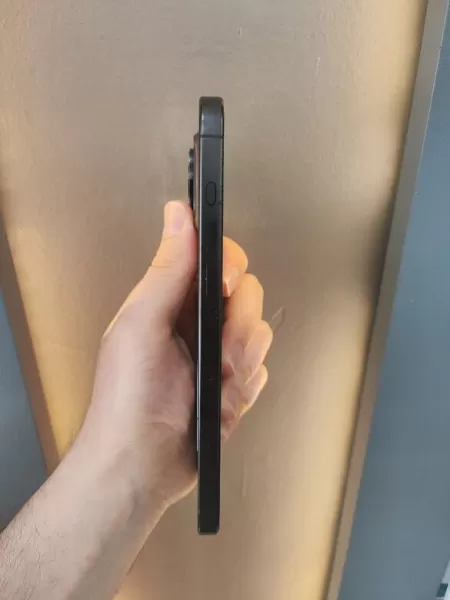 iPhone 16 Pro Max 256 GB Görseli - 4