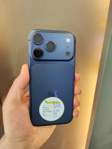 Apple iPhone 17 Pro 256 GB Mavi - İkinci El