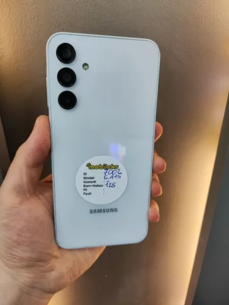 Samsung Galaxy A15 128 GB - İkinci El