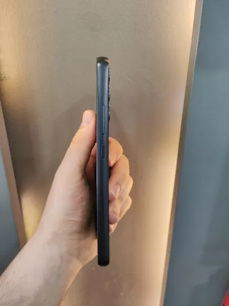 Sorunsuz Samsung Galaxy A34 5G 128 GB Görseli - 3