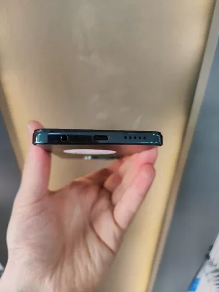 Ürün meta  "Sorunsuz Vivo Y28 256 GB Görseli - 5